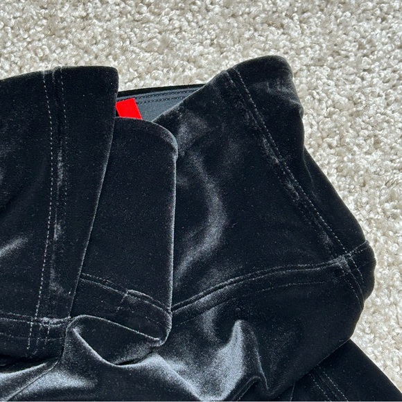 SPANX Velour Leggings - Picture 6 of 6